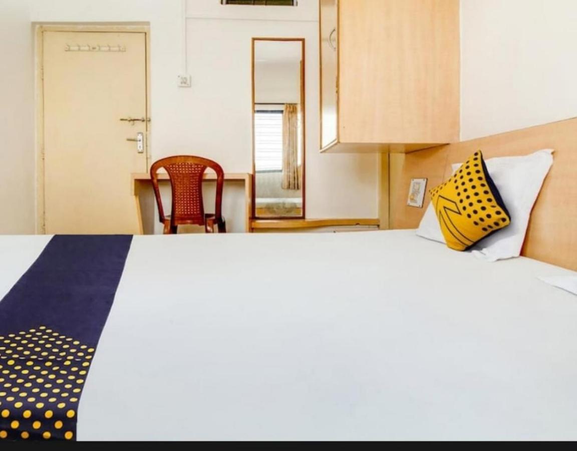 Hotel Rahi Nashik Exterior foto