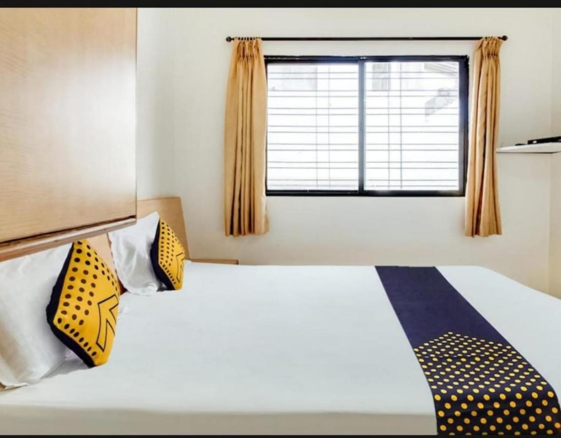 Hotel Rahi Nashik Exterior foto