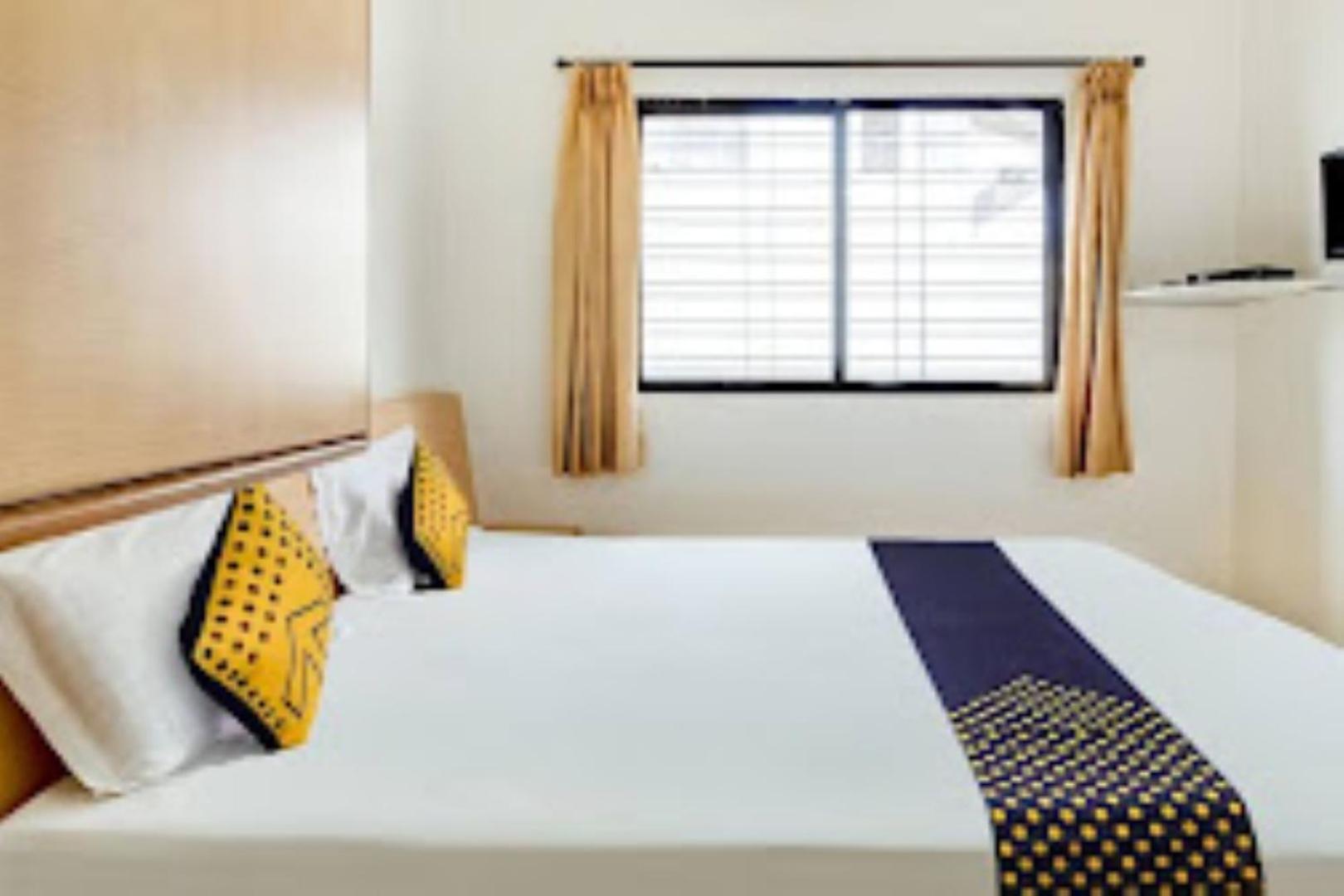 Hotel Rahi Nashik Exterior foto